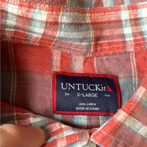 UNTUCKit Mens 100% Linen Shirt  Large Slim Fit Red Plaid Epaulets XL - Picture 2 of 4